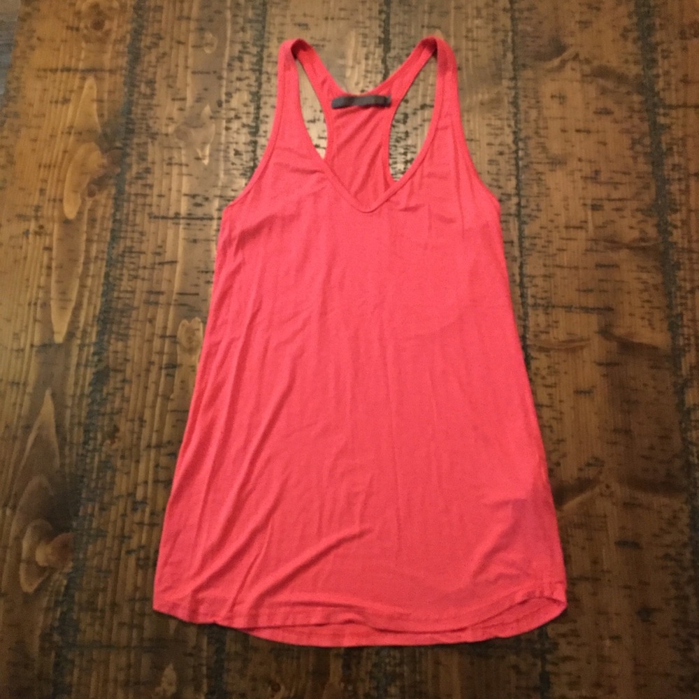 Feel the Piece pink tank, XS
